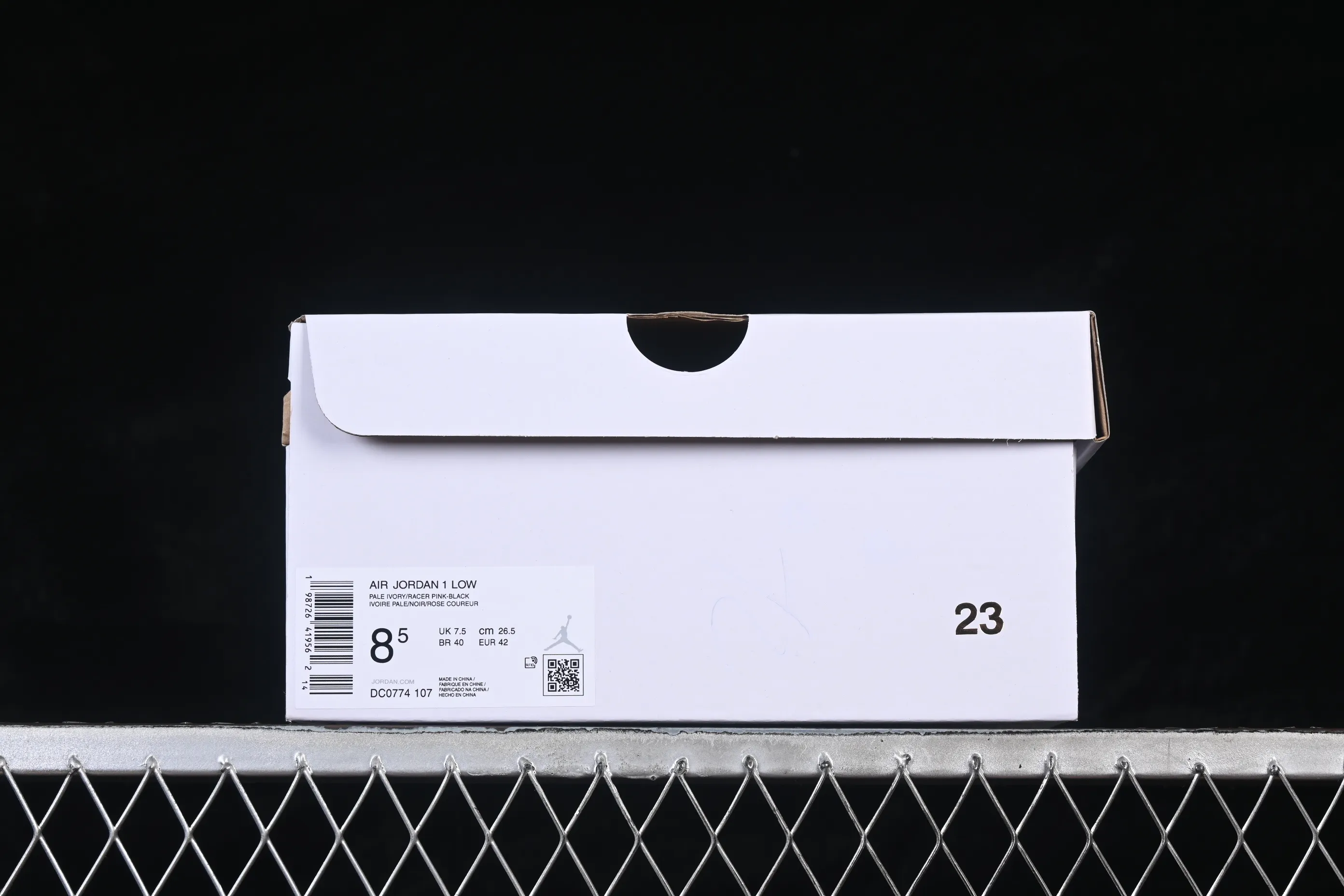 All categories Air Jordan Jordan series basketball shoes Air Jordan 1 Low Air Jordan 1 Low AJ1 Joe 1 meter white black red low-top cultural casual sneakers DC0774-107